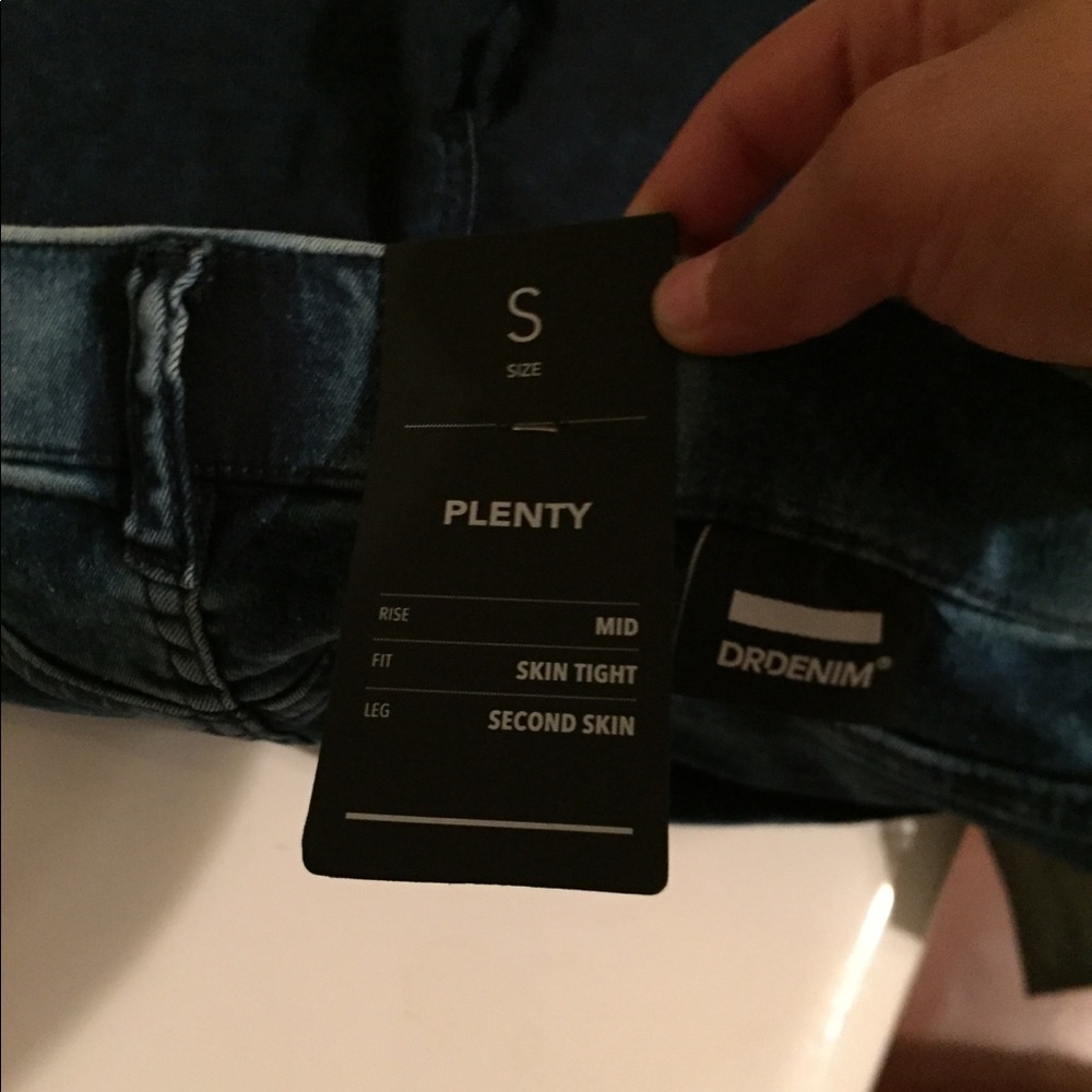 Dr Denim Small size elastic jeans!